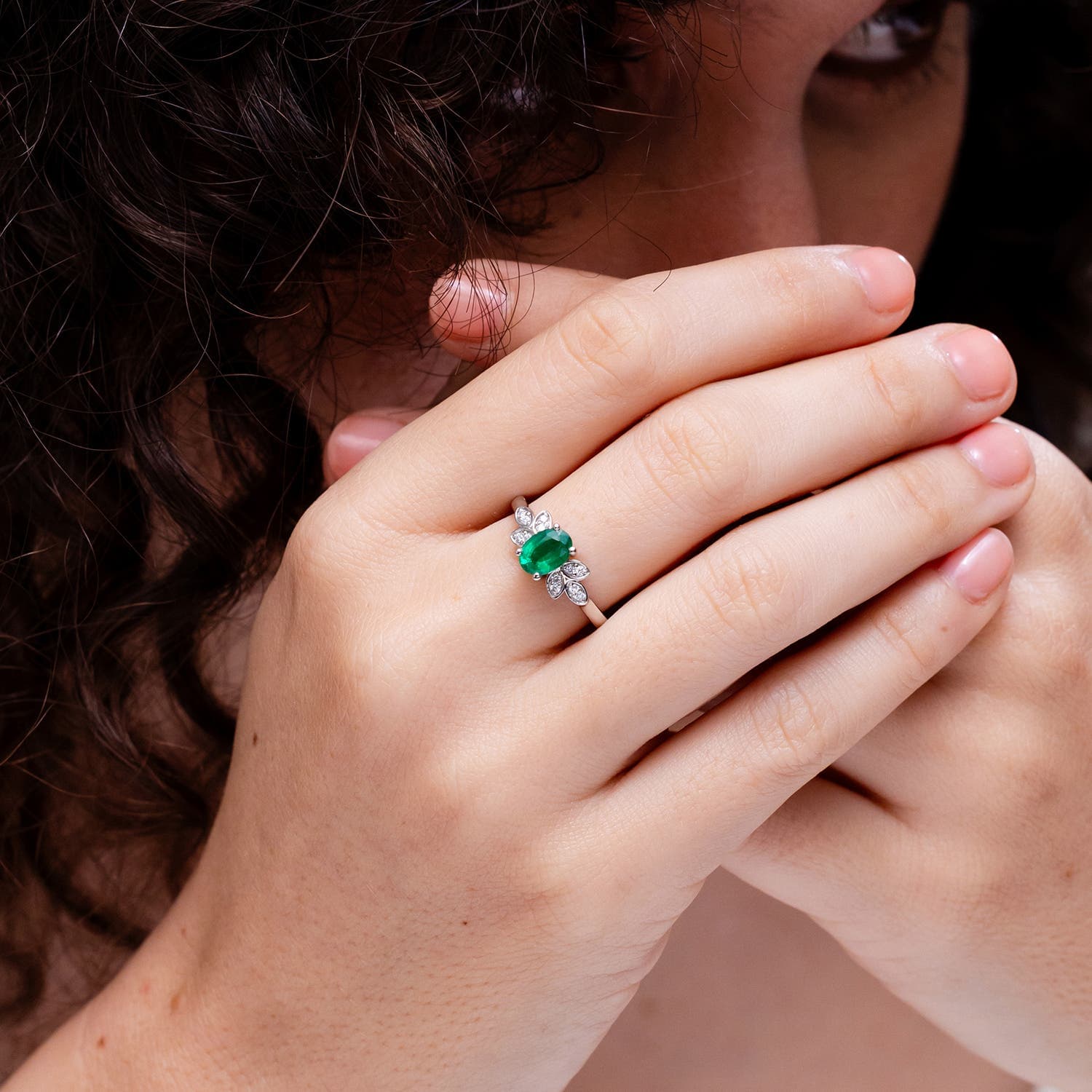 Vintage Style Oval Emerald Engagement Ring with Diamond Accents