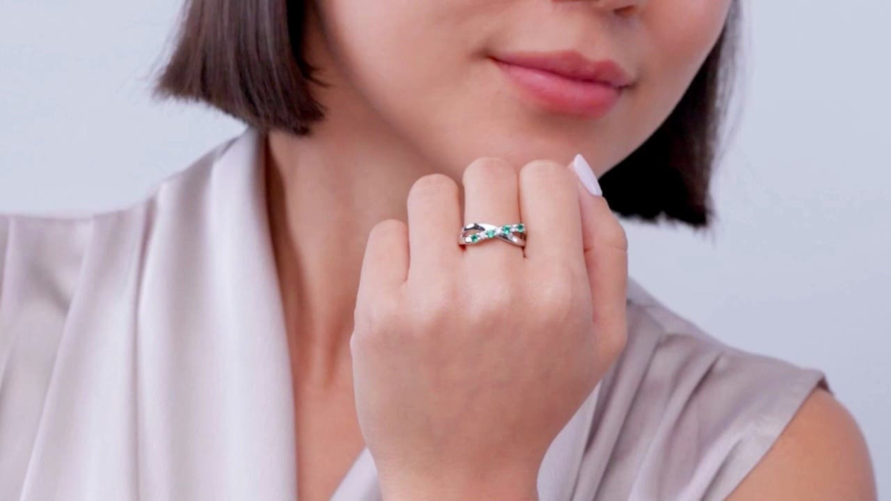 Round Emerald and Diamond Crossover Ring