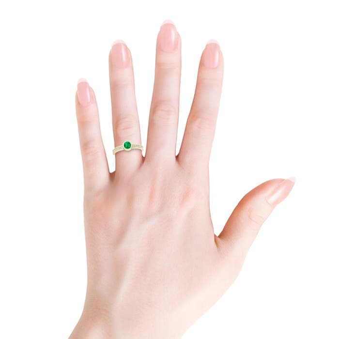 Bezel Round Emerald Stackable Ring with Diamond Accents