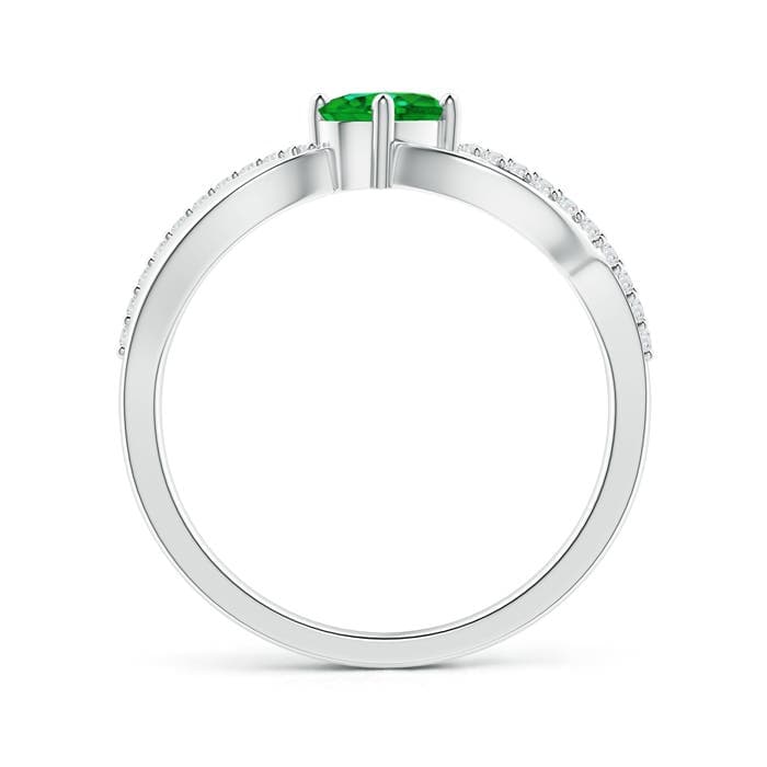 Diagonal Oval Emerald Criss Cross Ring with Diamond Accents