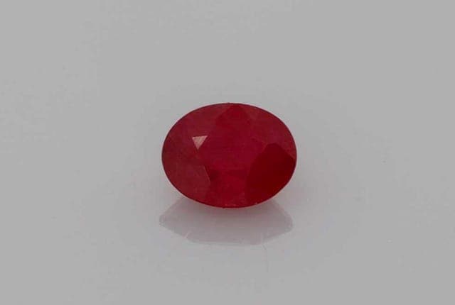 4x5mm Oval Ruby Red Color VS Clarity Ideal Cut