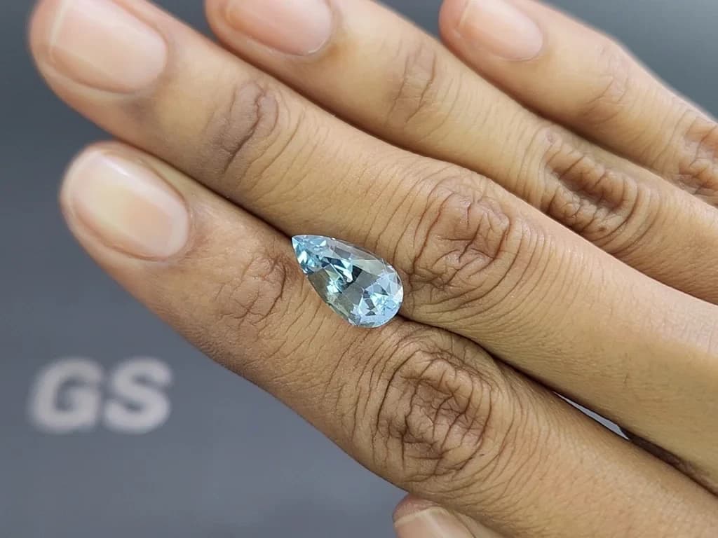 Aquamarine Santa Maria pear cut 3.64 carats, Mozambique ID 10848