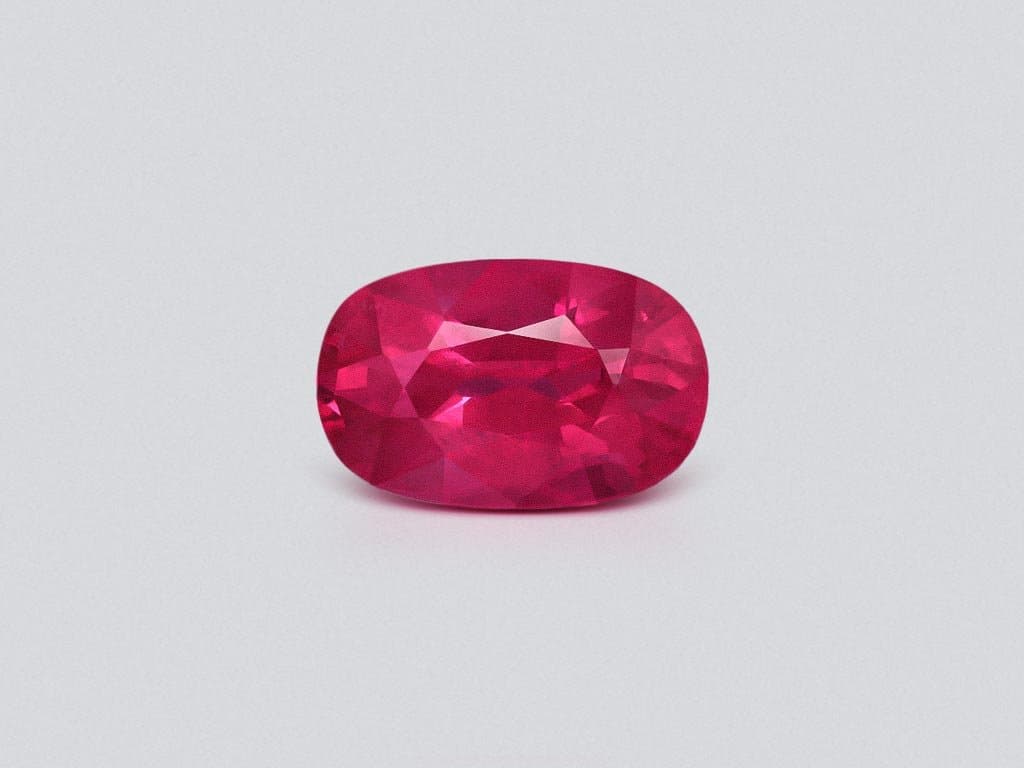 Vivid Red-Pink Mahenge spinel in cushion cut 4.12 carats, Tanzania ID 8907