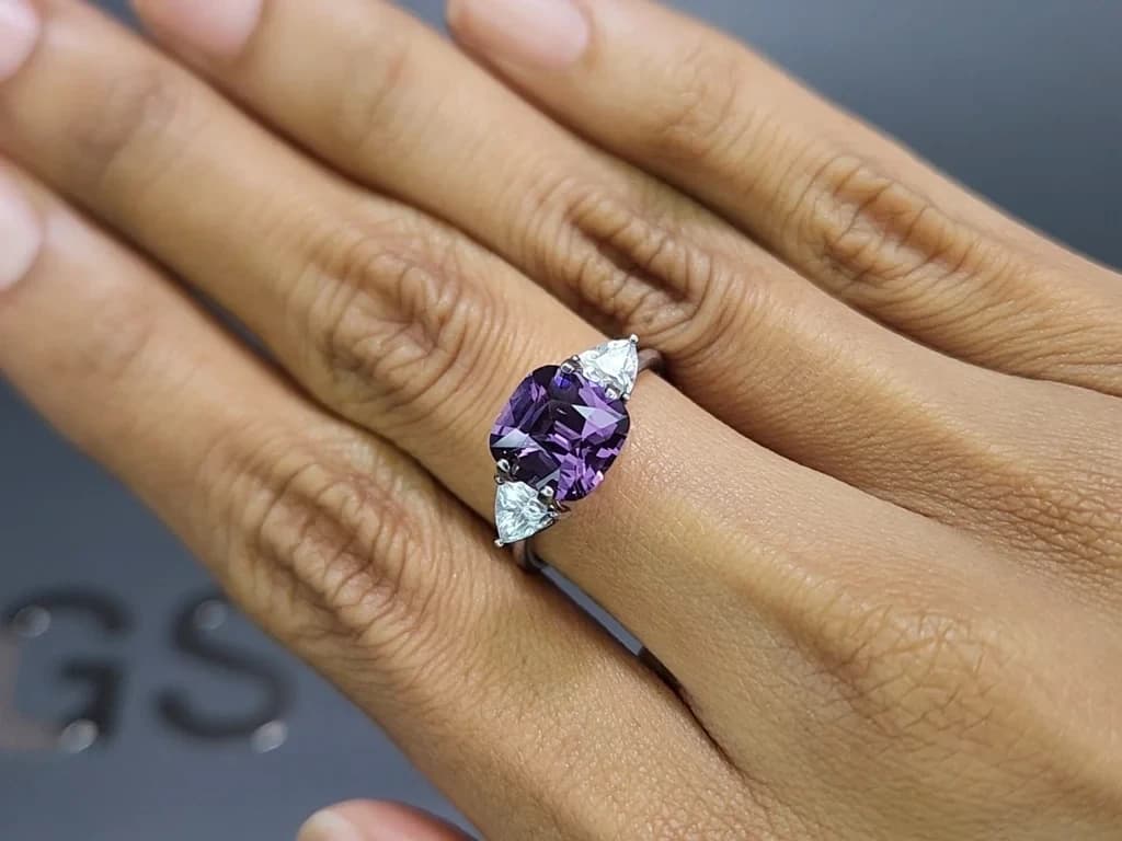 Purple spinel cushion cut 3.51carats, Tanzania ID 11867