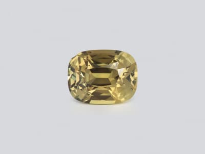 Unheated yellow sapphire heart shape 1.54 carats, Sri Lanka ID 11914