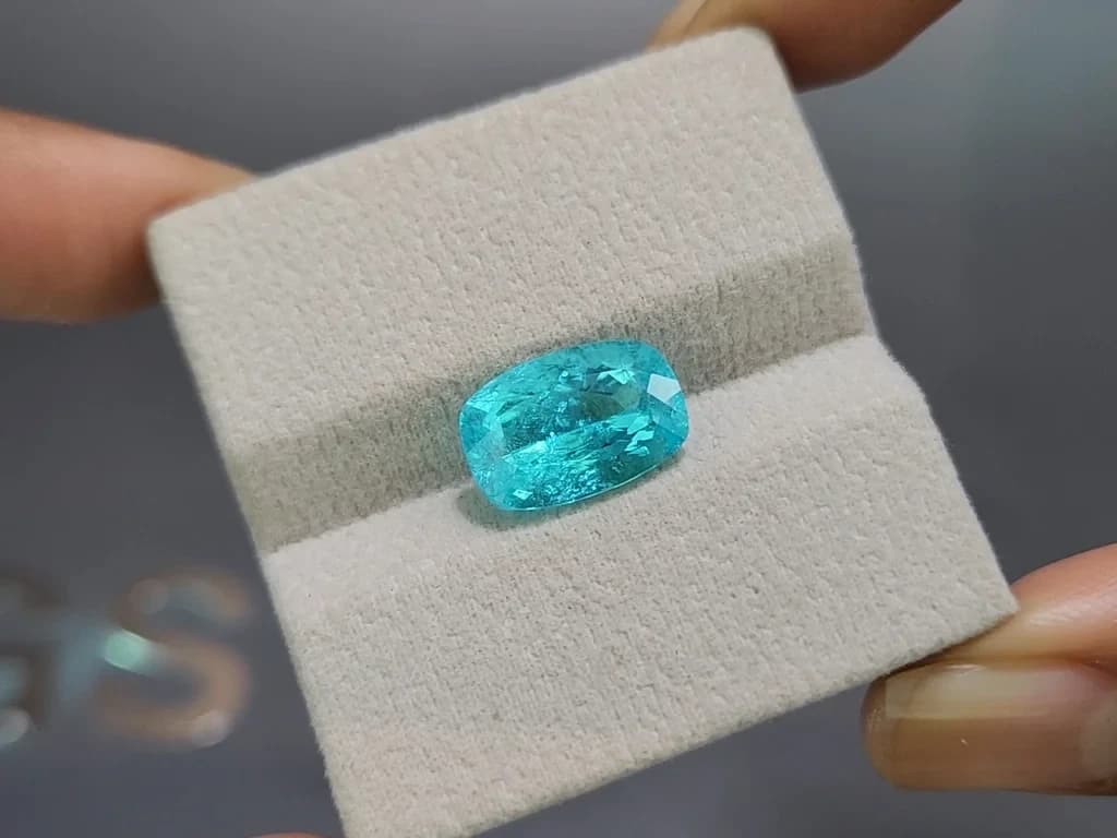 Investment-grade neon-blue Paraiba tourmaline, cushion cut, 5.26 carats, Brazil, GRS, GIA ID 11976