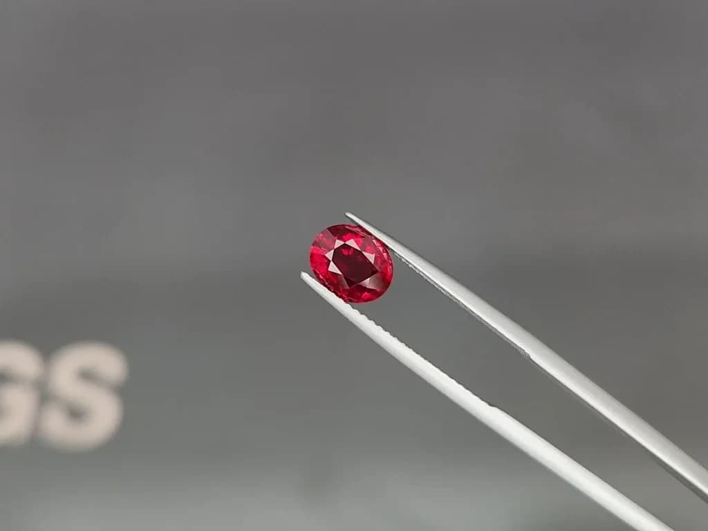 Unheated ruby Crimson Red oval cut 2.06 carats, Mozambique. Gubelin ID 10974