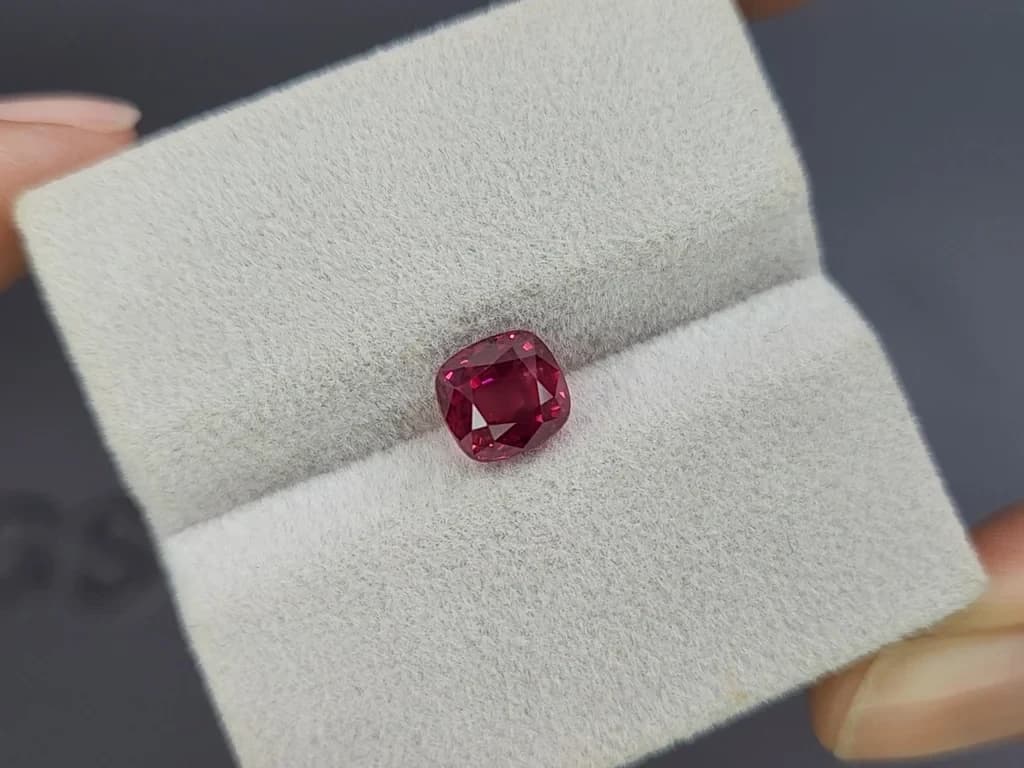 Ruby Pigeon Blood cushion cut 2.67 carats, Mozambique ID 10978
