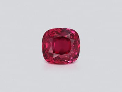 Unheated ruby Pigeon blood cushion cut 2.57 carats, Mozambique ID 10979
