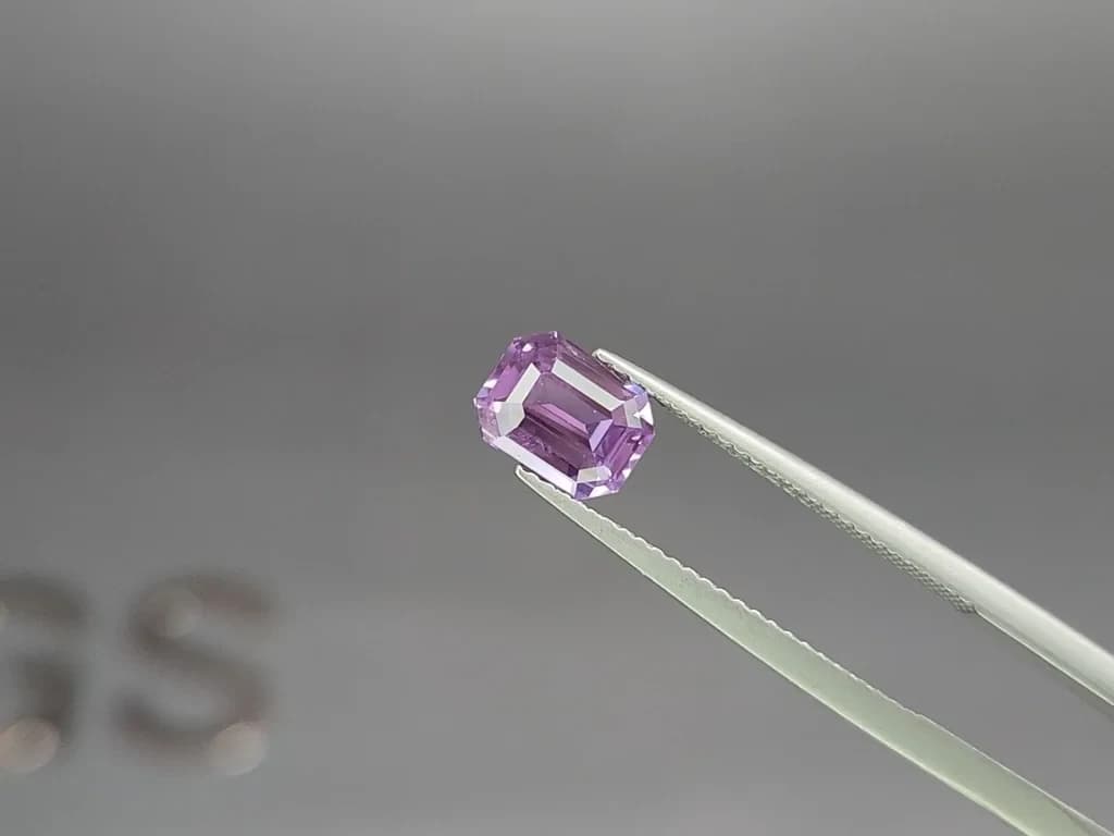 Unheated lavender sapphire octagon cut 2.04 carats, Sri Lanka ID 11881