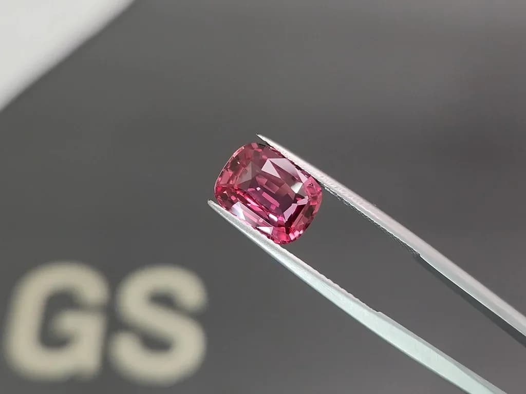 Rare top quality unheated Padparadscha sapphire in cushion cut 4.12 carats, Madagascar ID 8930