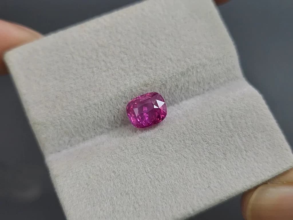 Unheated sapphire Hot Pink cushion cut 2.02 carats, Sri Lanka ID 11483