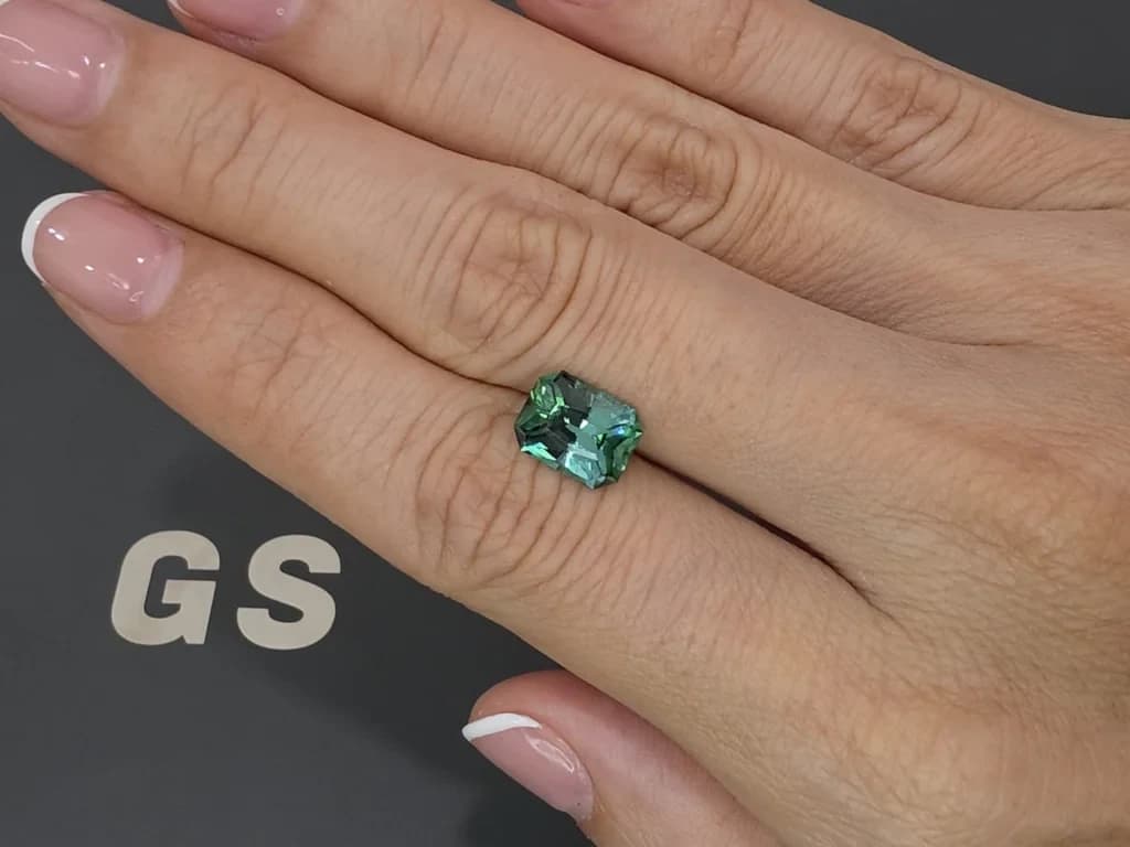 Blue green tourmaline radiant cut 2.40 carats, Africa ID 12285