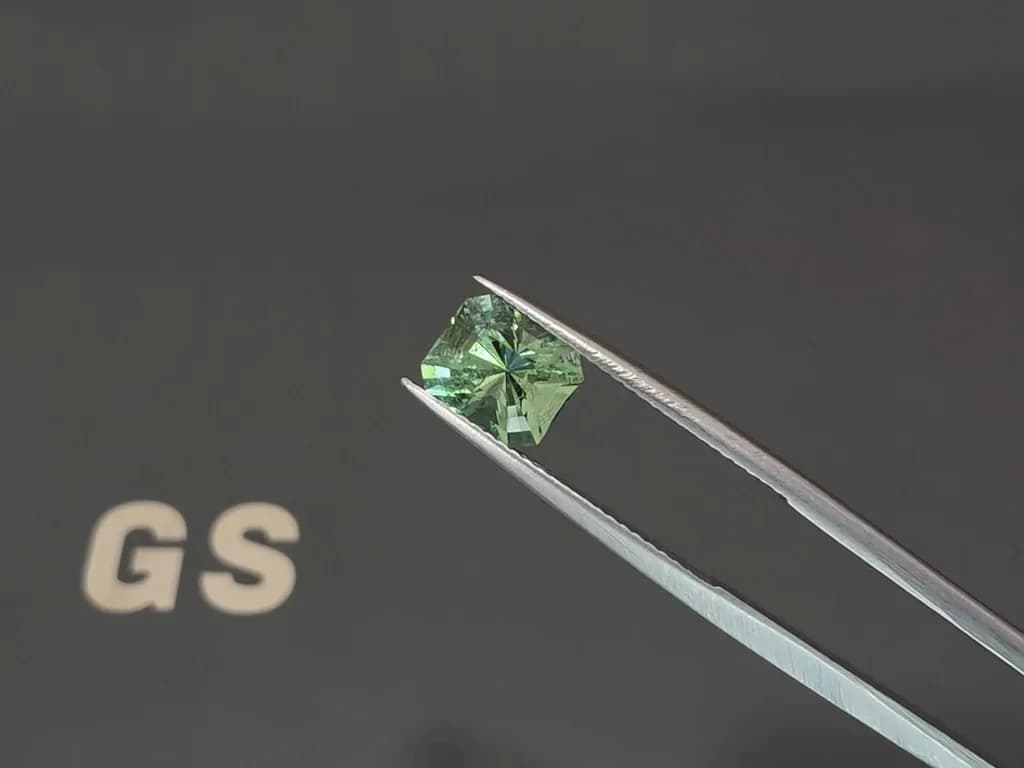 Green tourmaline radiant cut 2.21 carats, Africa ID 12287