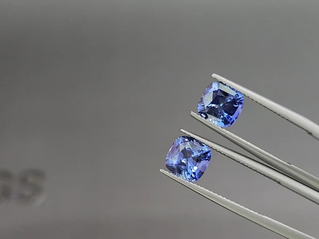 Pair of Intense Blue sapphires in cushion cut 5.59 carats, Sri Lanka ID 11086