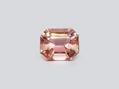 Rhodolite garnet oval cut 5.16 carats, Africa ID 11603