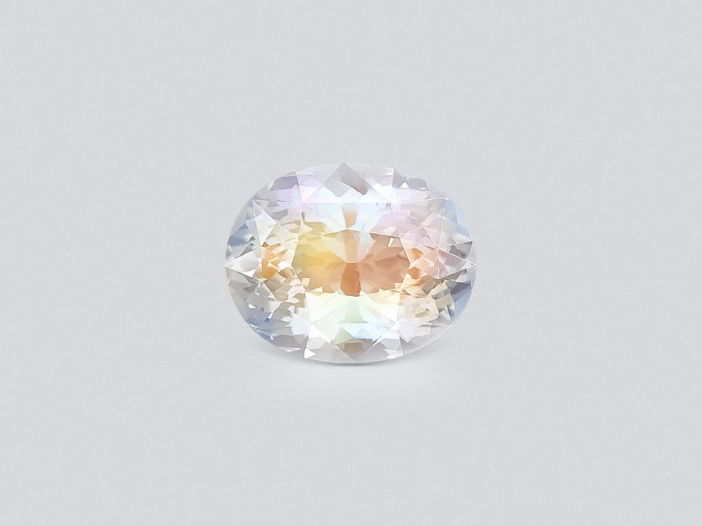 Rainbow moonstone in oval cut 11.94 carats, Madagascar ID 12290