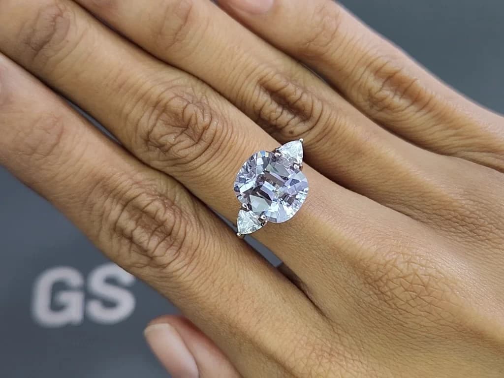 Steel Grey Vibrant spinel in cushion cut 5.84 carats, Burma ID 10792