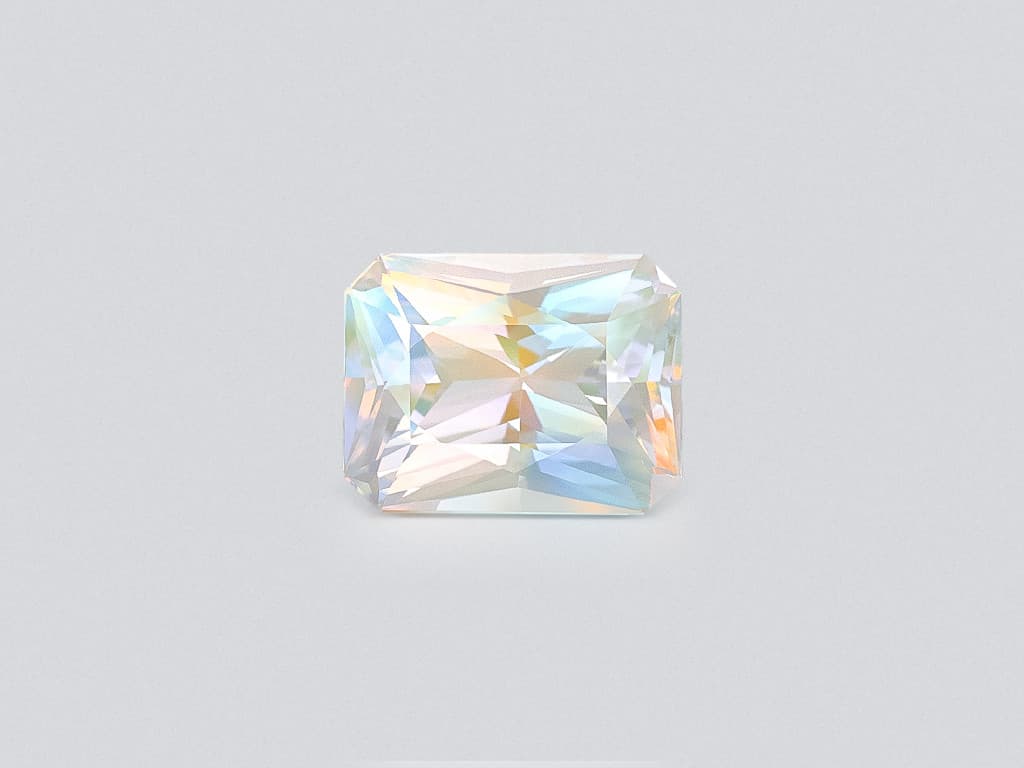 Rainbow moonstone cushion cut 15.03 carats, Madagascar ID 12295