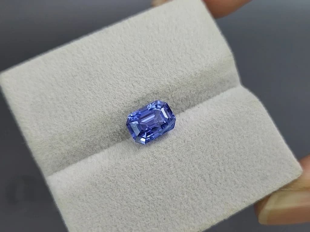 Blue sapphire octagon cut 3.11 carats, Sri Lanka ID 11398