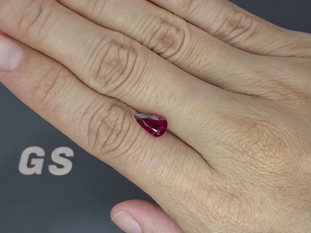 Unheated ruby Pigeon’s blood pear cut 2.03 carats, Mozambique ID 11899