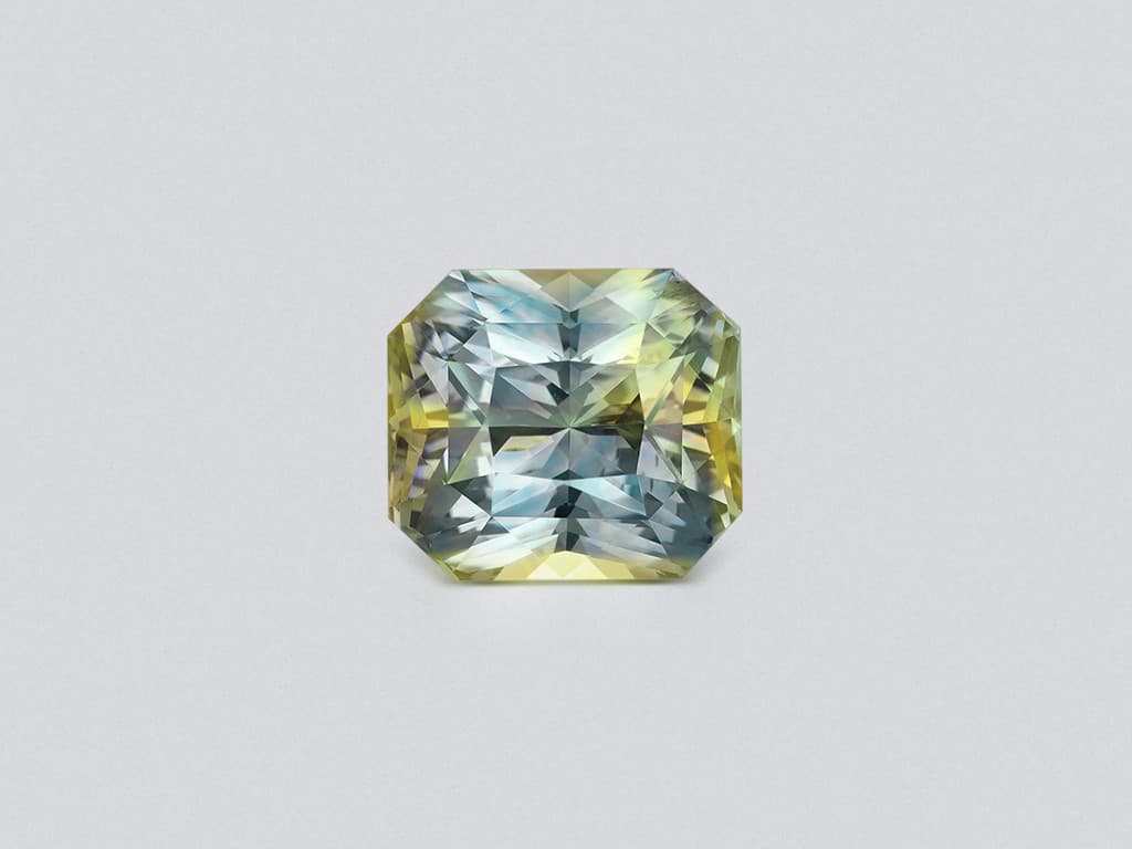 Unheated sapphire Bi-color radiant cut 34.48 carats, Sri Lanka ID 10997