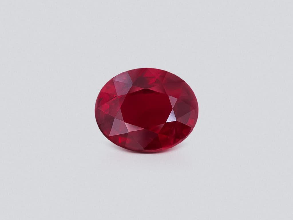 Unheated ruby Pigeon’s blood oval cut 2.49 carats, Mozambique ID 11901