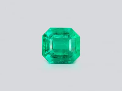 Muzo Green emerald in octagon cut 4.53 carats, Colombia ID 11077