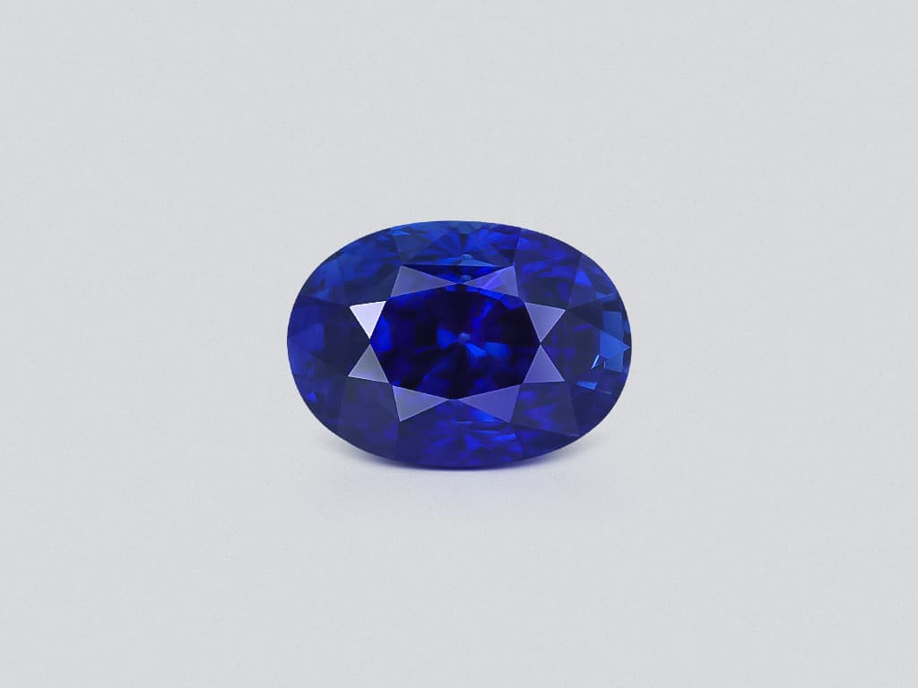 Sapphire Royal Blue oval cut 3.01 carats, Sri Lanka ID 11402