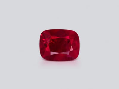 Pink sapphire cushion cut 1.61 carats, Sri Lanka ID 11845