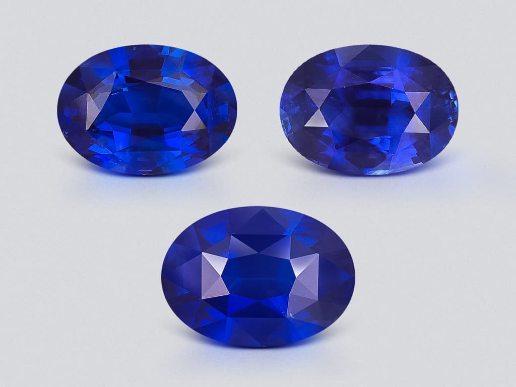 Set of Royal Blue sapphires in oval cut 10.56 carats, Sri Lanka ID 11102