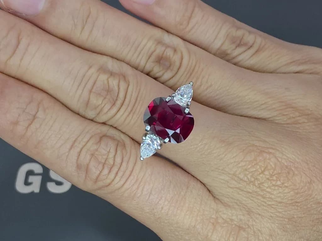 Unheated ruby Pigeon's blood cushion cut 3.03 carats, Mozambique ID 11904