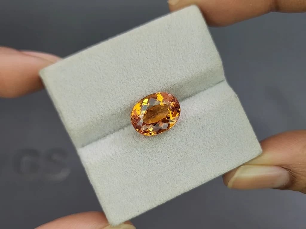 Topaz Imperial oval cut 6.49 carats, Brazil ID 11002