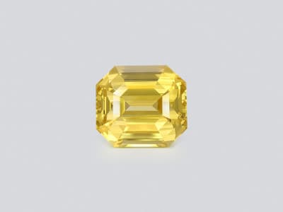Unheated Bi-Color yellow-blue sapphire in octagon cut 15.45 carats, Sri Lanka ID 12301