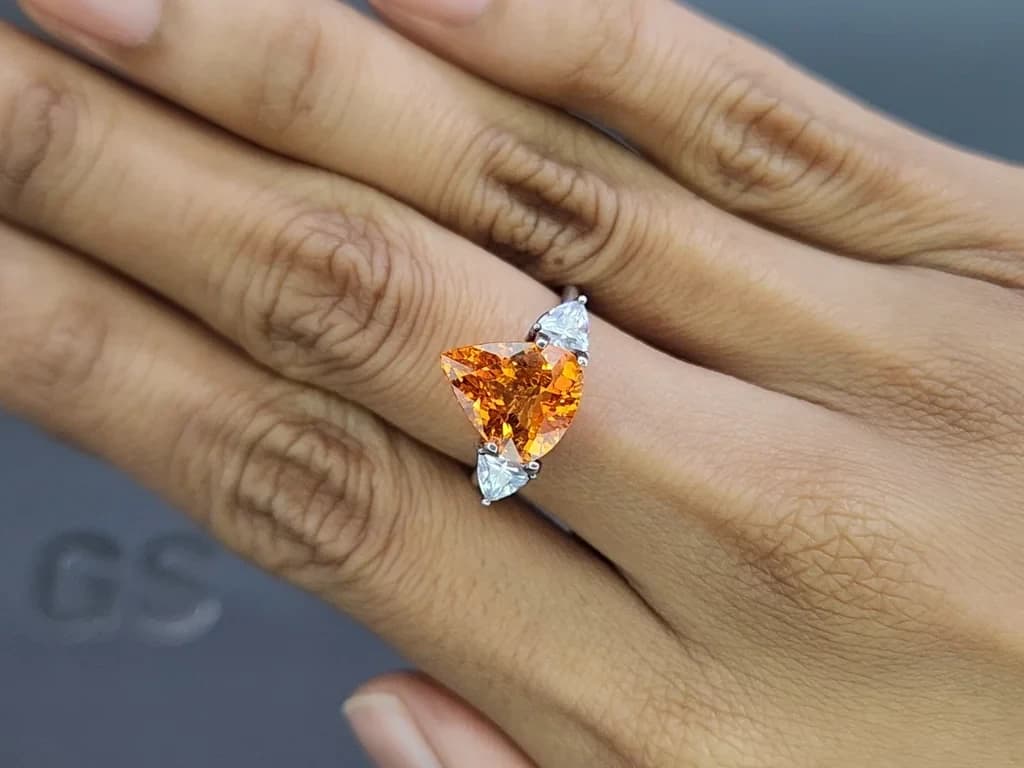 Spessartine Fanta pear cut 4.87 carats, Africa ID 11003