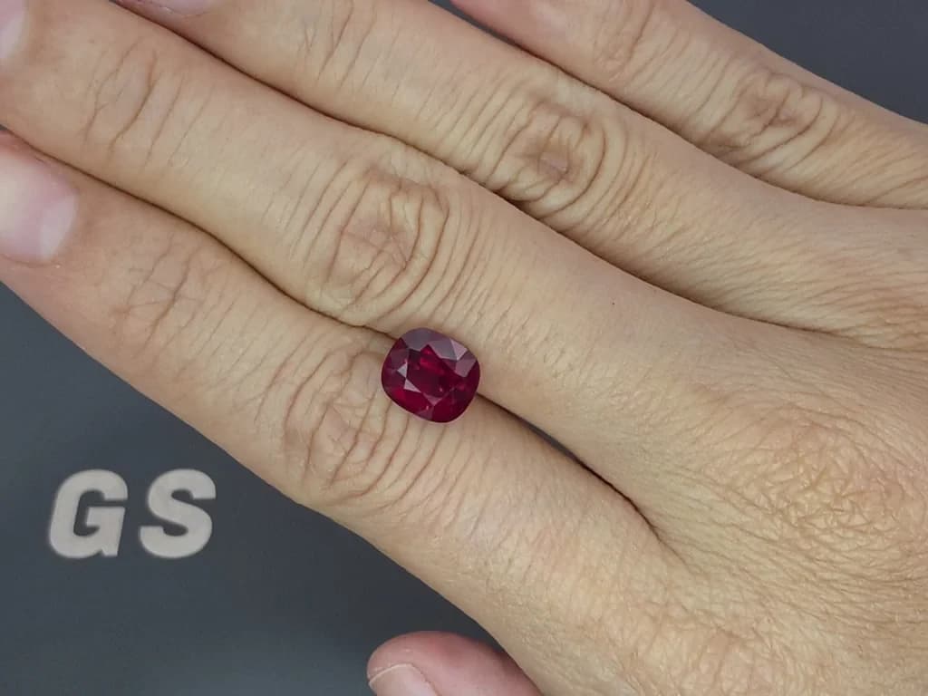 Unheated cushion cut pigeon's blood ruby 3.13 carats, Mozambique ID 11906