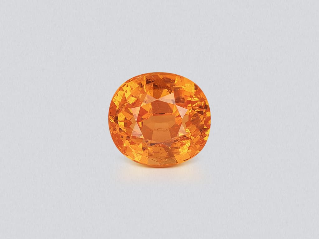 Garnet spessartine Fanta Color cushion cut 2.26 carats, Africa ID 11004