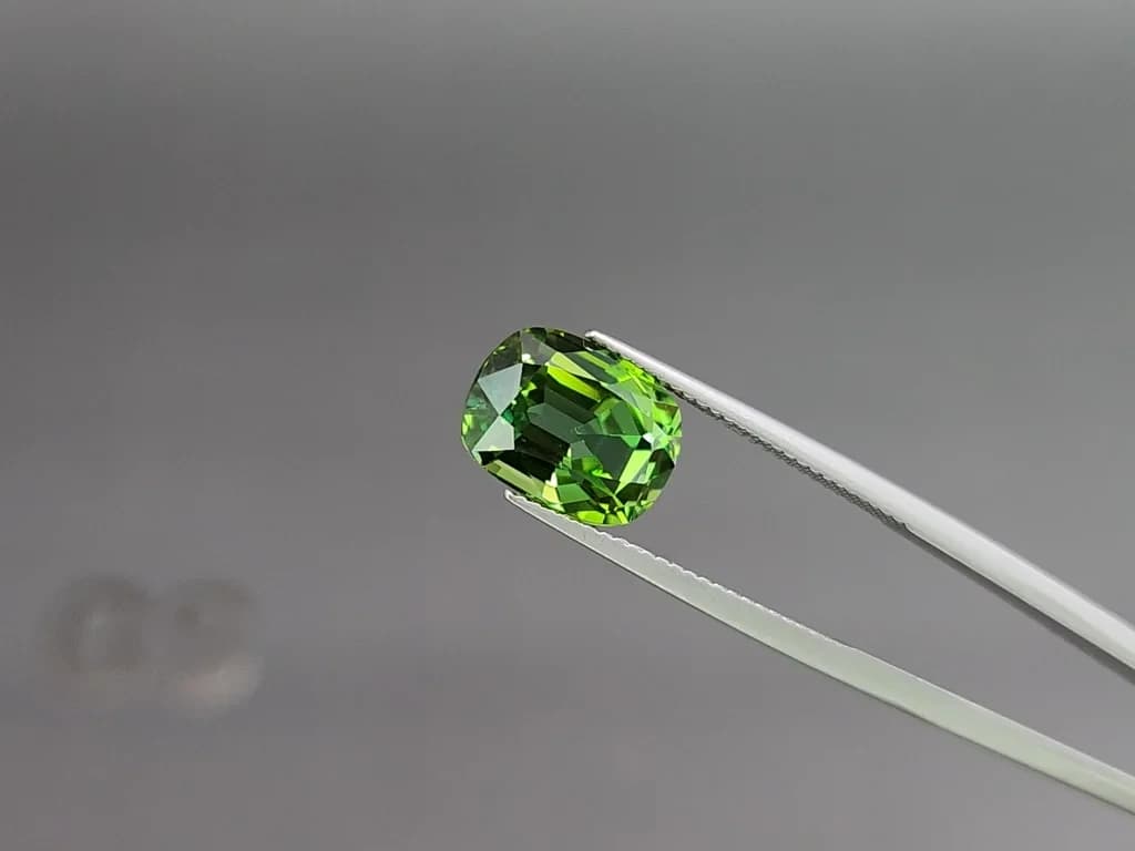 Tourmaline cushion cut 5.42 carats, Africa ID 11007