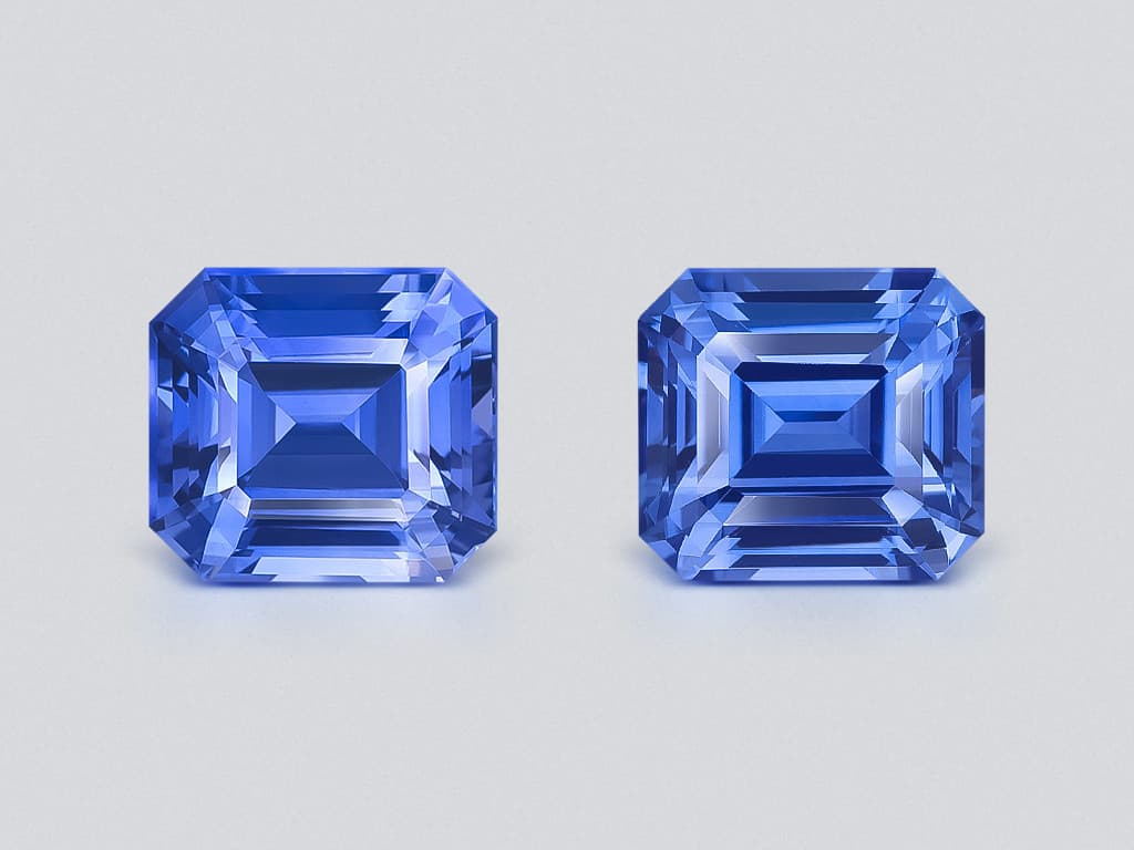 Pair of sapphires Intense Blue octagon cut 11.36 carats, Sri Lanka ID 11409