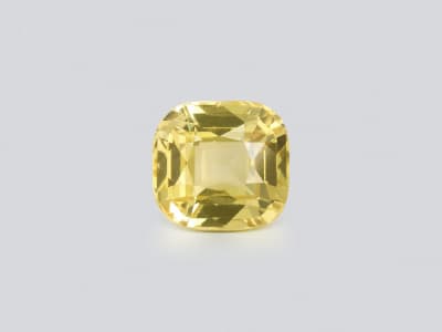 Unheated yellow sapphire pear cut 1.10 carats, Sri Lanka ID 11874