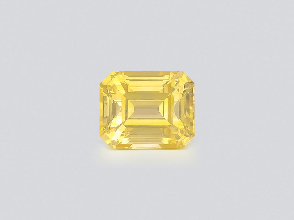 Sapphire Vivid Yellow octagon cut 3.03 carats, Sri Lanka ID 11415