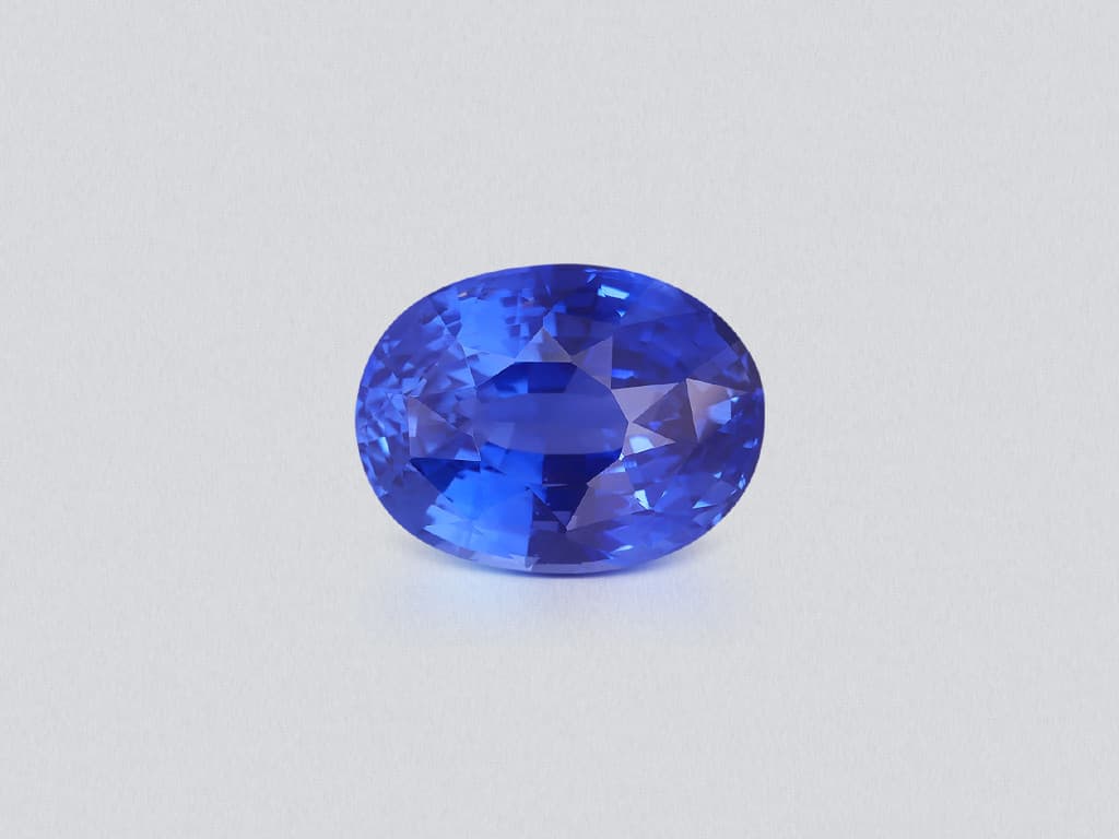 Intense Cornflower Blue sapphire in oval cut 4.54 carats, Sri Lanka ID 10814
