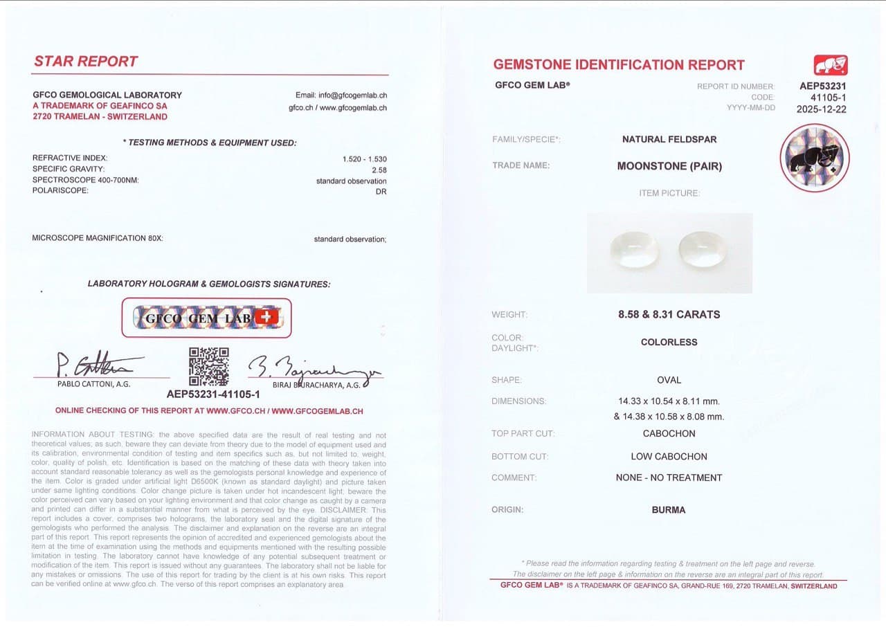 Pair of moonstones in cabochon cut 16.89 carats, Burma ID 10819