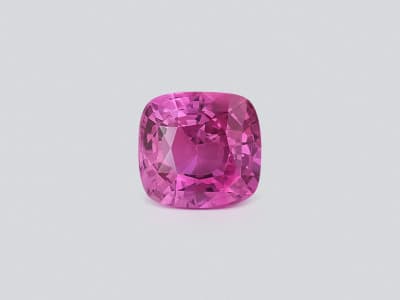 Unheated sapphire Baby Pink oval cut 2.05 carats, Sri Lanka ID 12140