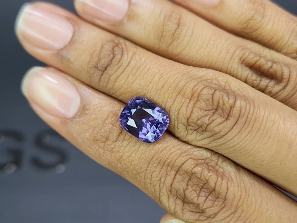 Lavender spinel cushion cut 5.10 carats, Tanzania ID 11826