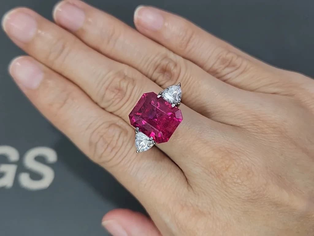 Vivid pink tourmaline in octagon cut 11.05 carats, Nigeria ID 10826