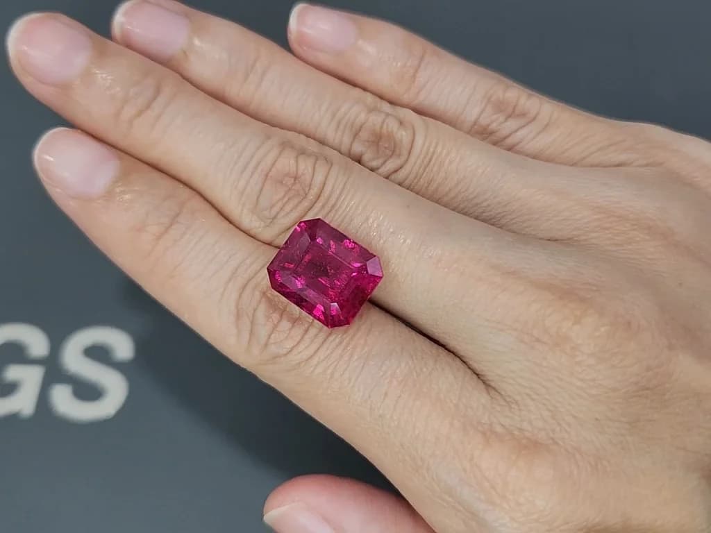 Vivid pink tourmaline in octagon cut 11.05 carats, Nigeria ID 10826