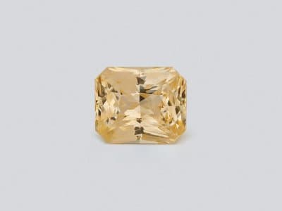 Sapphire Vivid Yellow pear shaped 1.60 carats, Sri Lanka ID 12396