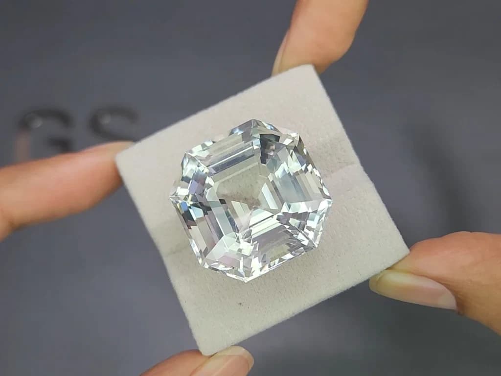 Large beryll octagon cut 67.85 carats, Sri Lanka ID 11834