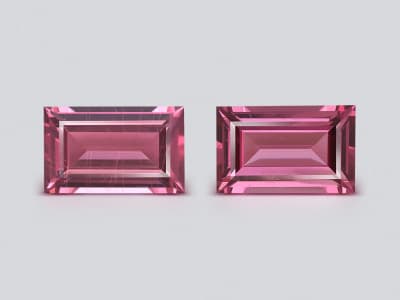 Pair of garnets rhodolite cabochon cut 1.95 carats, Madagascar ID 11572